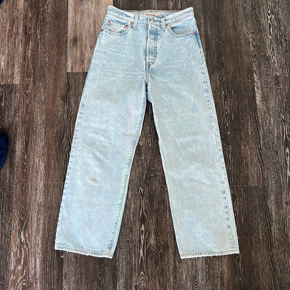 Levi’s rib cage high rise